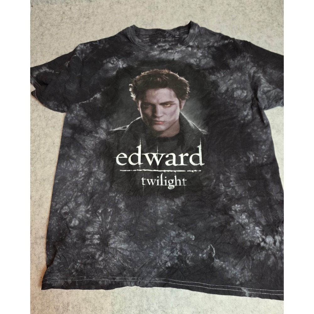 Twilight Saga Edward Cullen Tie Dye Graphic Tee Shirt Grey Black Large Y2K